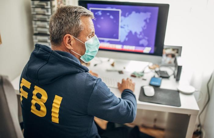 خطوة غير مسبوقة.. FBI يخترق مئات الحواسيب عن بُعد