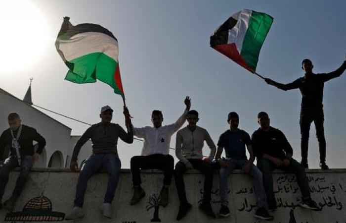 الاتحاد الأوروبي عن تأجيل انتخابات فلسطين "مخيب للآمال"