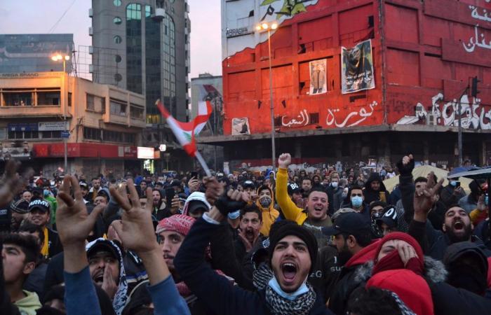 بعد انقطاع حليب الأطفال.. تجدد الاحتجاجات في لبنان