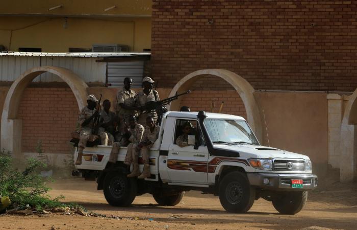 حكومة السودان: منفذو الانقلاب ضباط من نظام البشير