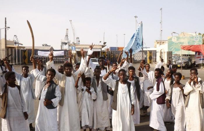 دقلو: الترويج بأن العسكر في السودان وراء الانقلاب نفاق